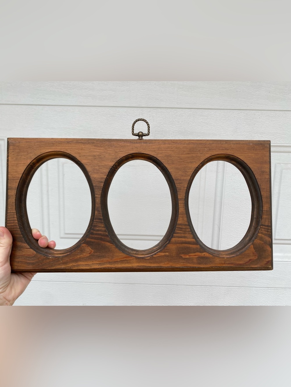 Wooden Triple Oval Frame in Warm Brown